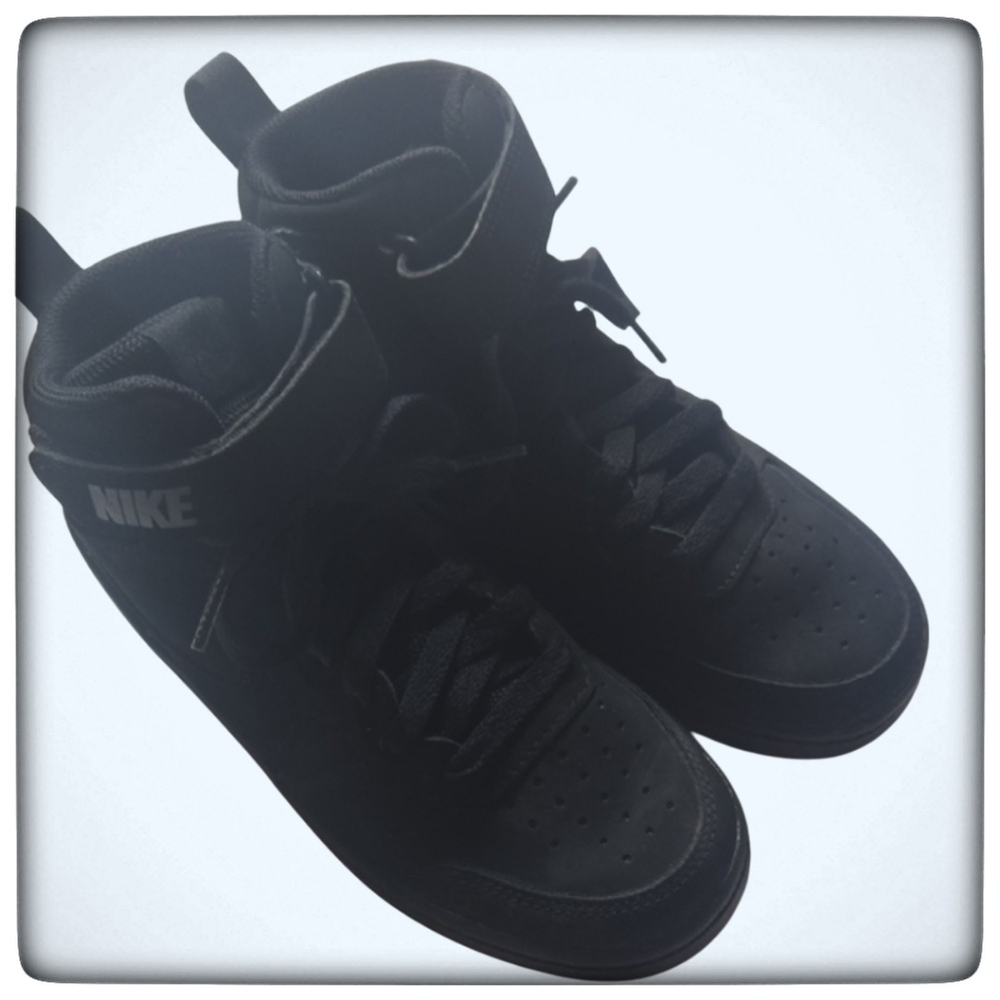 Youth Nike Court Borough Mid 2 Black Suede Hightop Sneaker-Size 4